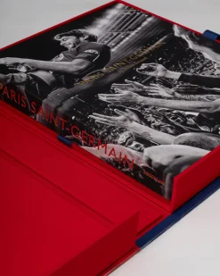 ASSOULINE Paris Saint-Germain^ Sports & Cars