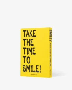 ASSOULINE Smiley: 50 Years of Good News^ Art